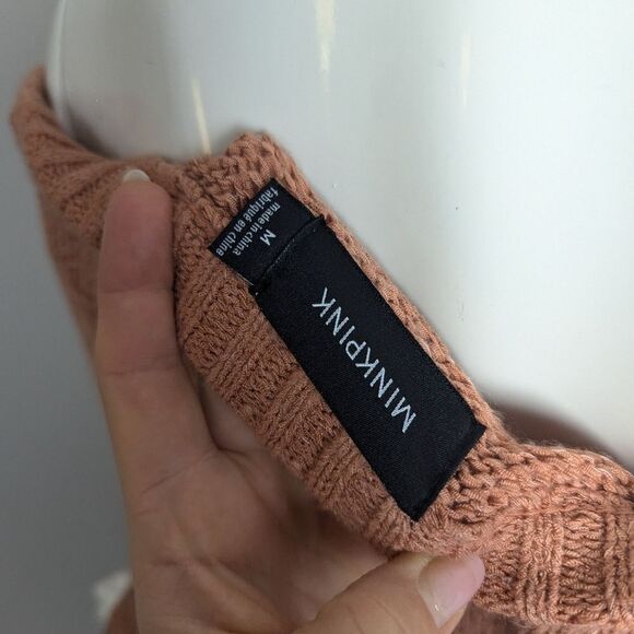 MinkPink off the shoulder knit bell sleeve tie up sleeve burnt orange M - Picture 7 of 9